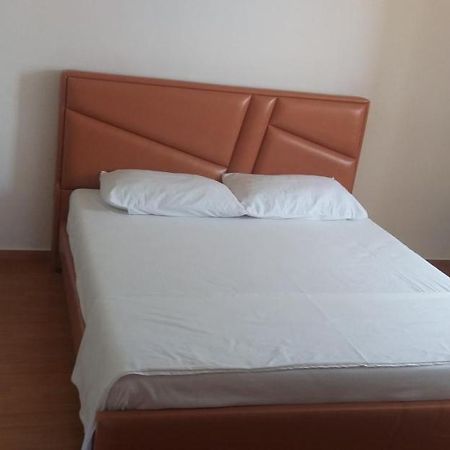 Holidays In Saranda מראה חיצוני תמונה